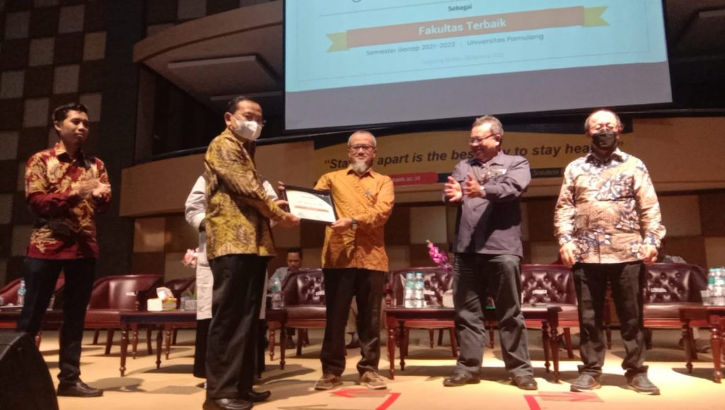 Jandagacor : Fakultas Keguruan dan Ilmu Pendidikan Dinobatkan Menjadi Fakultas Terbaik
